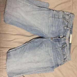 Gap mid-rise boyfriend jeans